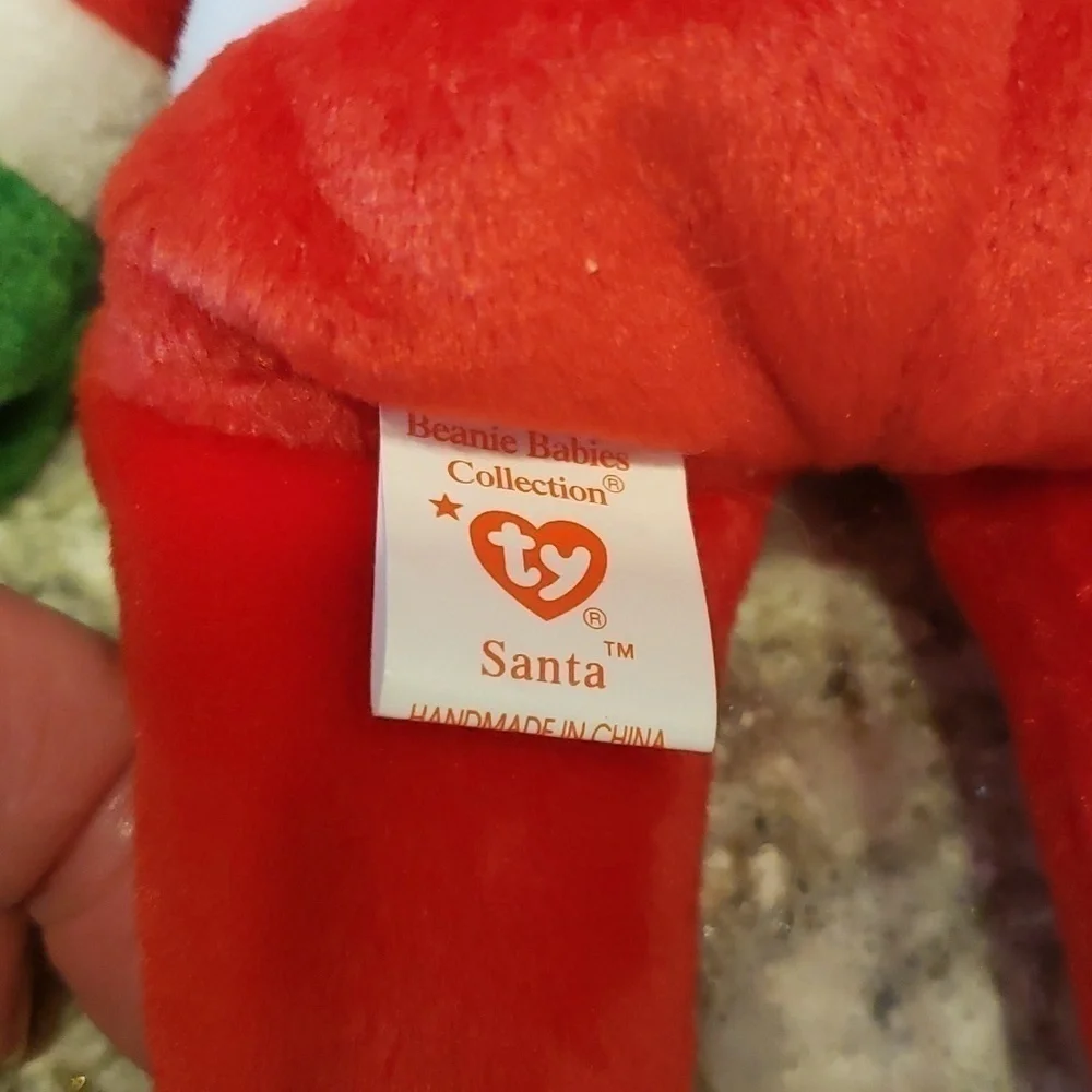 Ty Beanie Babies set of 2 Holiday , snowball and Santa